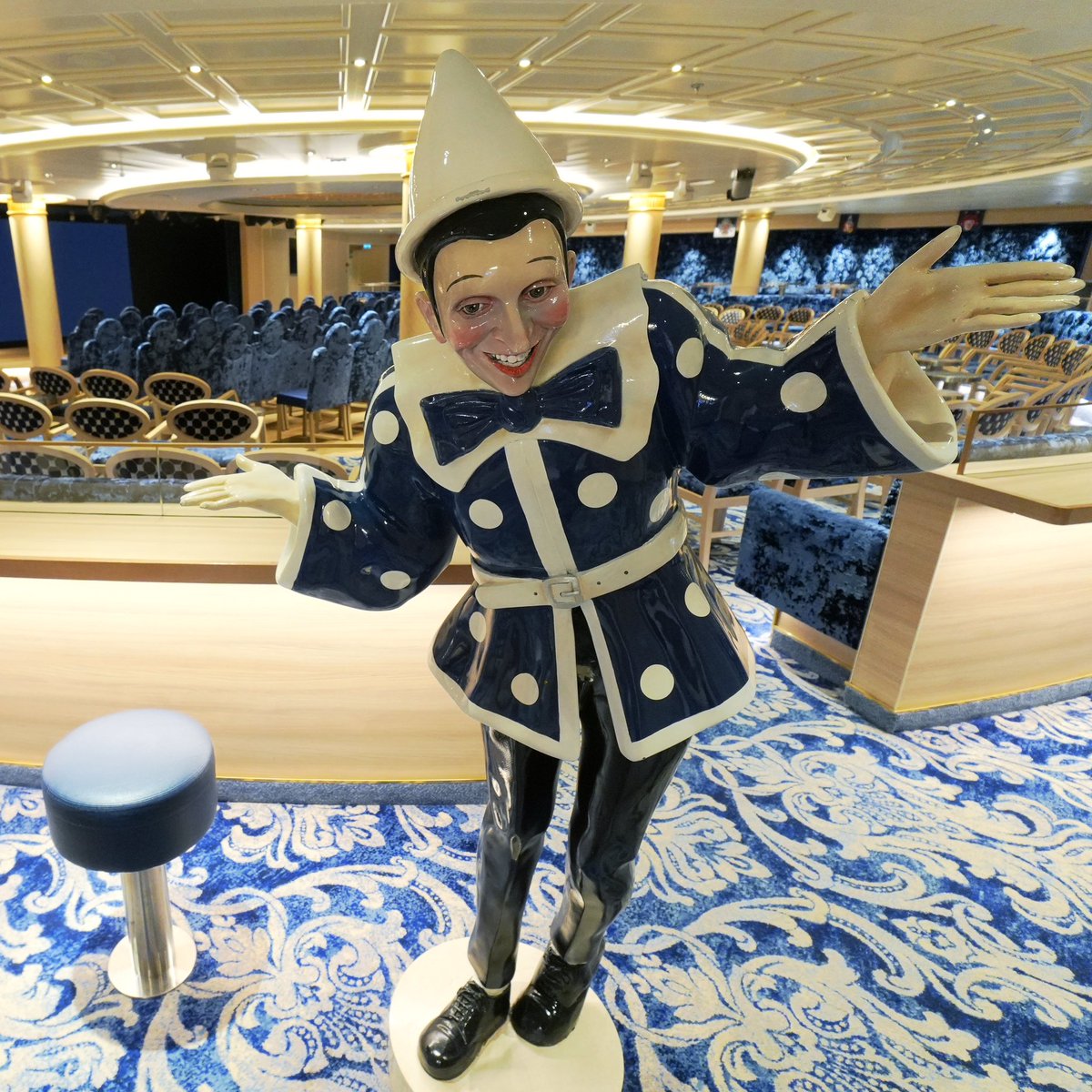 A jester awaits your arrival at Limelight Lounge for hilarious standup comedy sets on @CarnivalCruise #CarnivalFirenze #CarnivalFunItalianStyle #CruiseTravel #Cruise #Travel