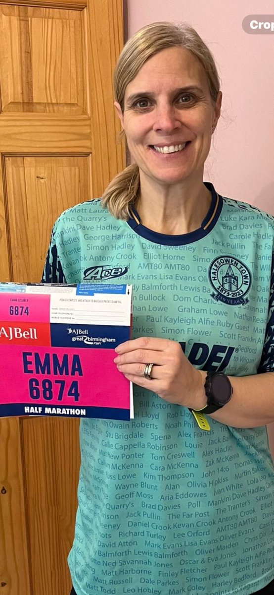 Yeltz fan Emma Delaney is running in the Birmingham Half Marathon on Sunday for Dementia UK. Please click the link below and give whatever you can for this incredible cause. Good luck Emma. buff.ly/4diMilG #UpTheYeltz