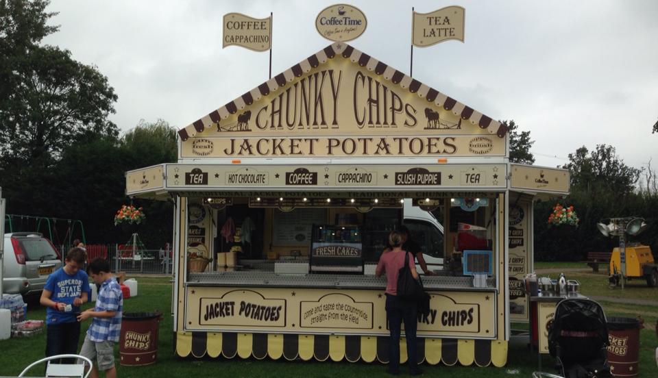 Traditional Jacket Potato Stall | Stallfinder | Find an Event or Stallholder stallfinder.com/stallholder/tr… Hampshire Surrey UK Stallholders & Events #mobilecatering #UKstreetfood #stallfinder #MHHSBD