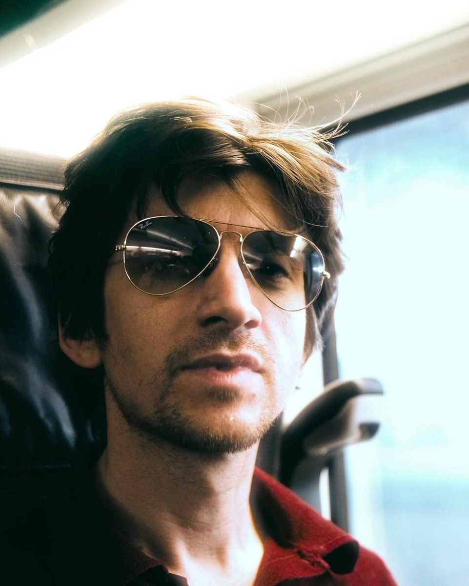 RatioMonkeys's tweet image. Nuevas fotos de Alex!!!

📸: chris_bloodfilms