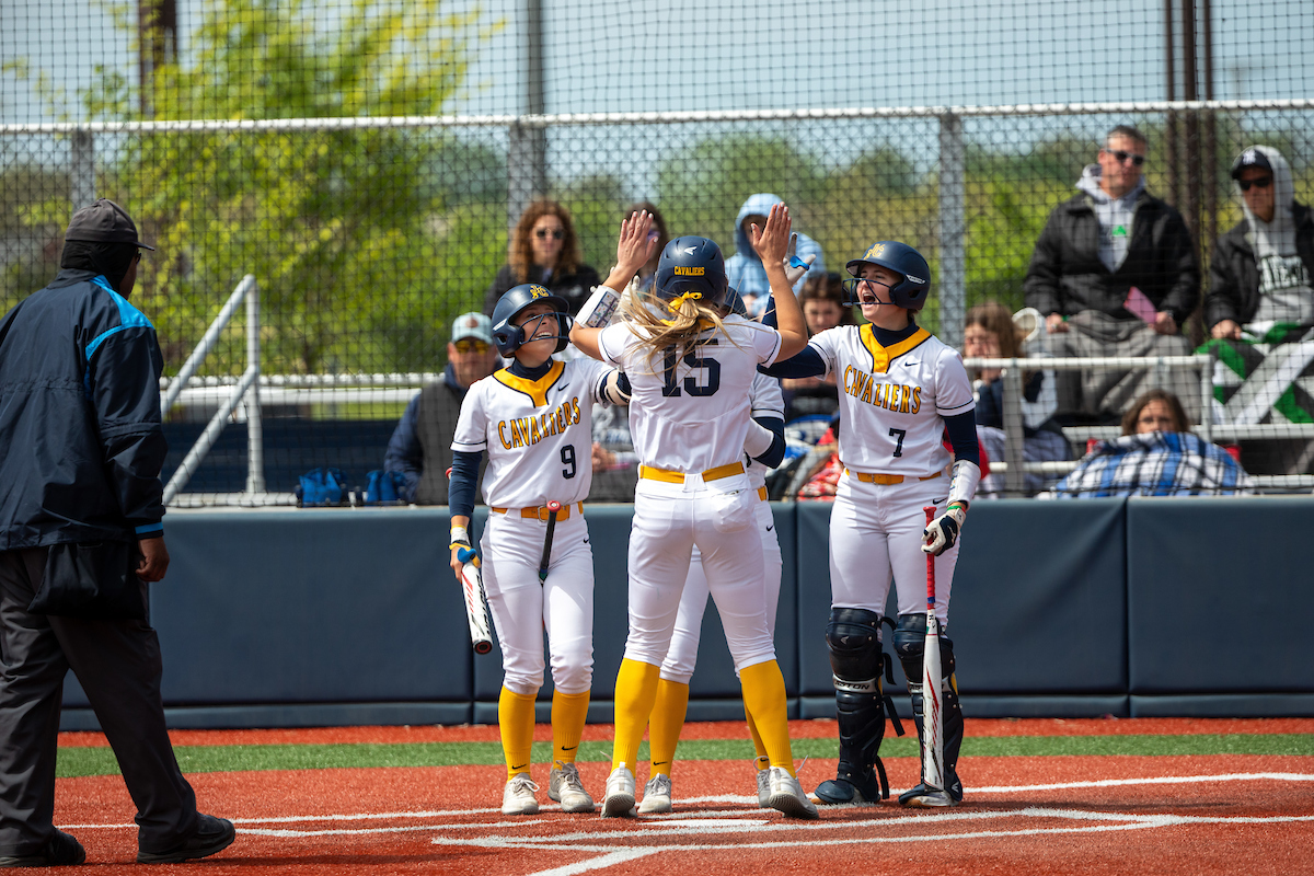 *slams laptop shut for the semester*

📸: @jccc_softball