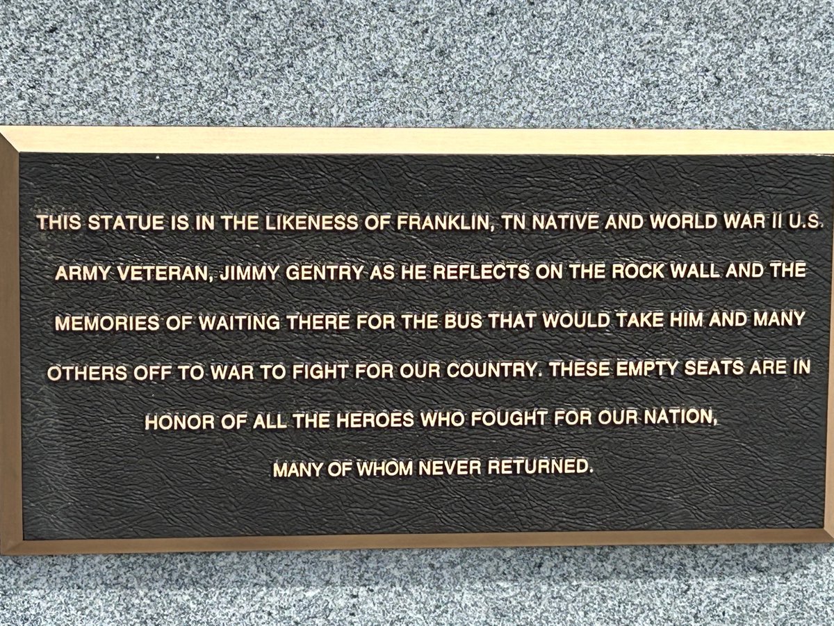 ClevelandDist7's tweet image. Coach Jimmy Gentry and the “Lost Heroes” Memorial Statue dedication today in Franklin, TN.  A beautiful ceremony, followed by a documentary of Coach Gentry’s life viewed at the Franklin Theater. #gentryfarms