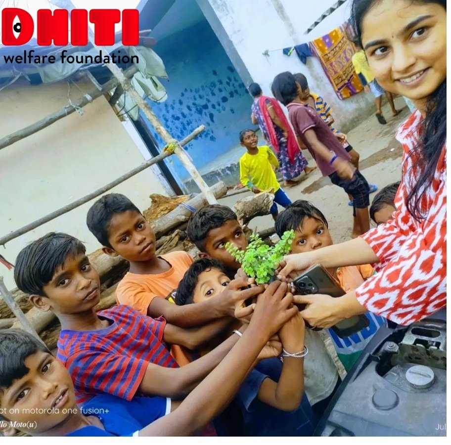 DhitiFoundation's tweet image. &quot;The greatest discovery of all time is that a person can change their future by merely changing their attitude.&quot; -Oprah Winfrey

Glimpses of workshop by @DhitiFoundation volunteers with tomorrow&apos;s change makers on #socialbehaviourchange 
#SBCWorks #BehaviourChangeMatters