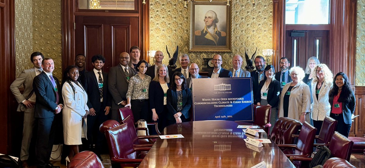 AUTM CEO Steve Susalka, accompanied by AUTM Members, championed commercialization solutions at the White House exploring the pivotal role of tech transfer in confronting the climate crisis head-on. Read more: bit.ly/4bfmoNJ