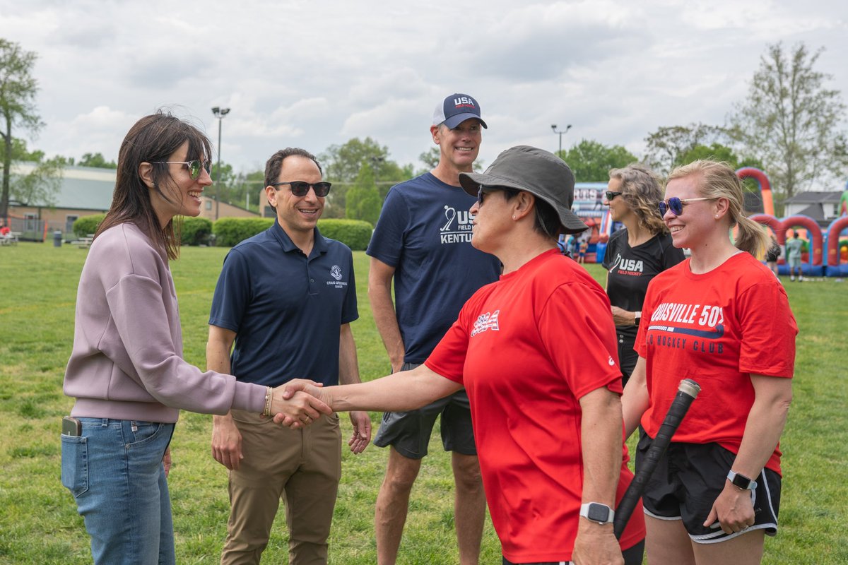 LouisvilleMayor tweet picture