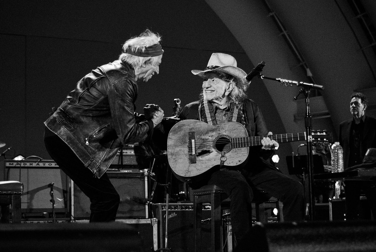 Sending love and happiness to Willie Nelson on his 91st birthday today ! I’m truly honored to have photographed you for over 25 years . 📸 1 + 2 - Willie Nelson , Tucson 2008 📸 3 - Willie Nelson and Keith Richards at Willie’s 90th , Hollywood Bowl LA 2023