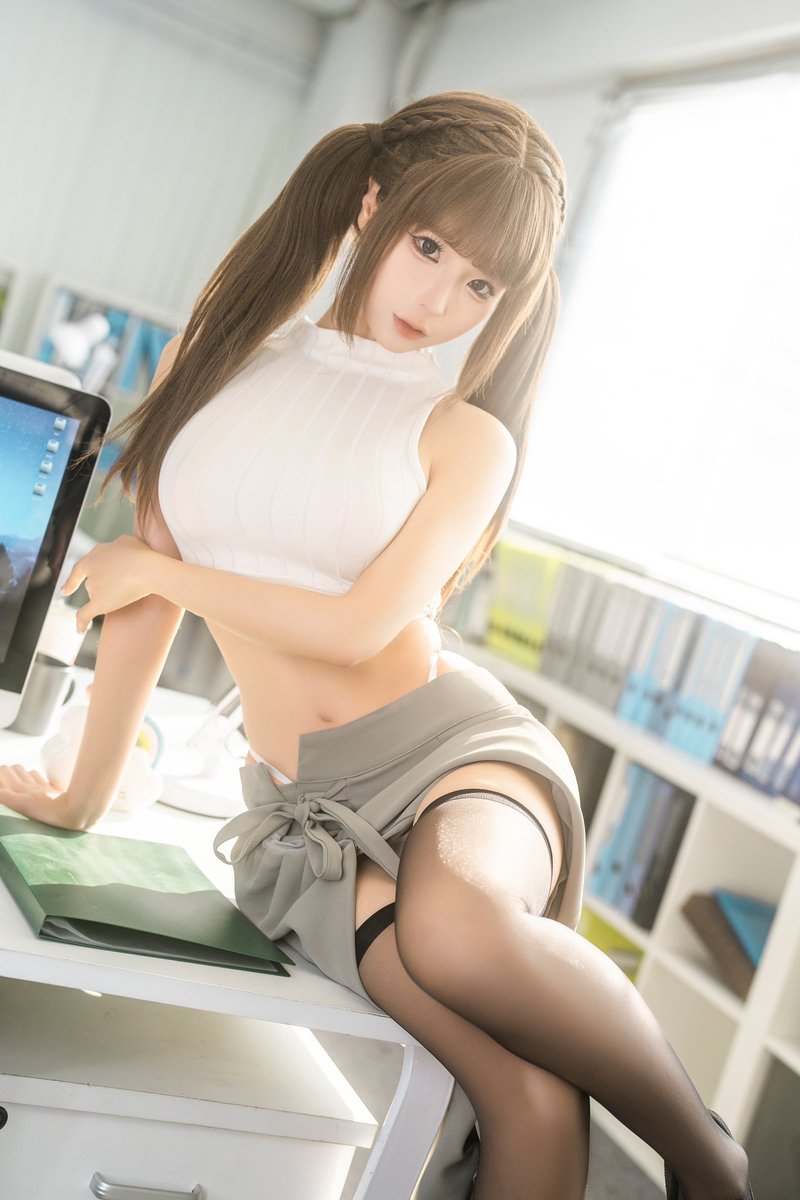 “现在是上班时间” https://t.co/TlWmTy8dzS