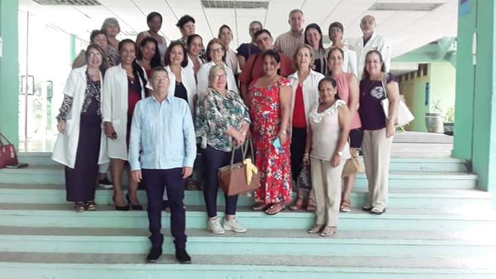 📢Noticia de última hora 
La comisión nacional de la UNESCO determinó que una de las dos propuestas de Cuba para obtener la condición de cátedra UNESCO es la hecha por la Universidad de Ciencias Médicas de Villa Clara 
"De excelente noticia la calificó el <a href="/CalixtoOrozco/">Rector @ucmvccu</a> 🧵👇