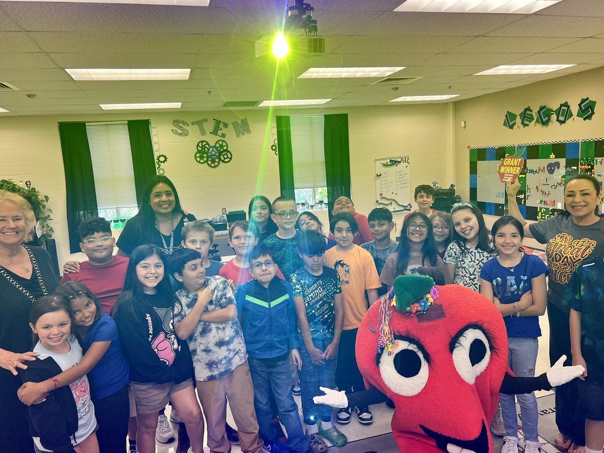 Justine De Los Santos-Moran tweet media