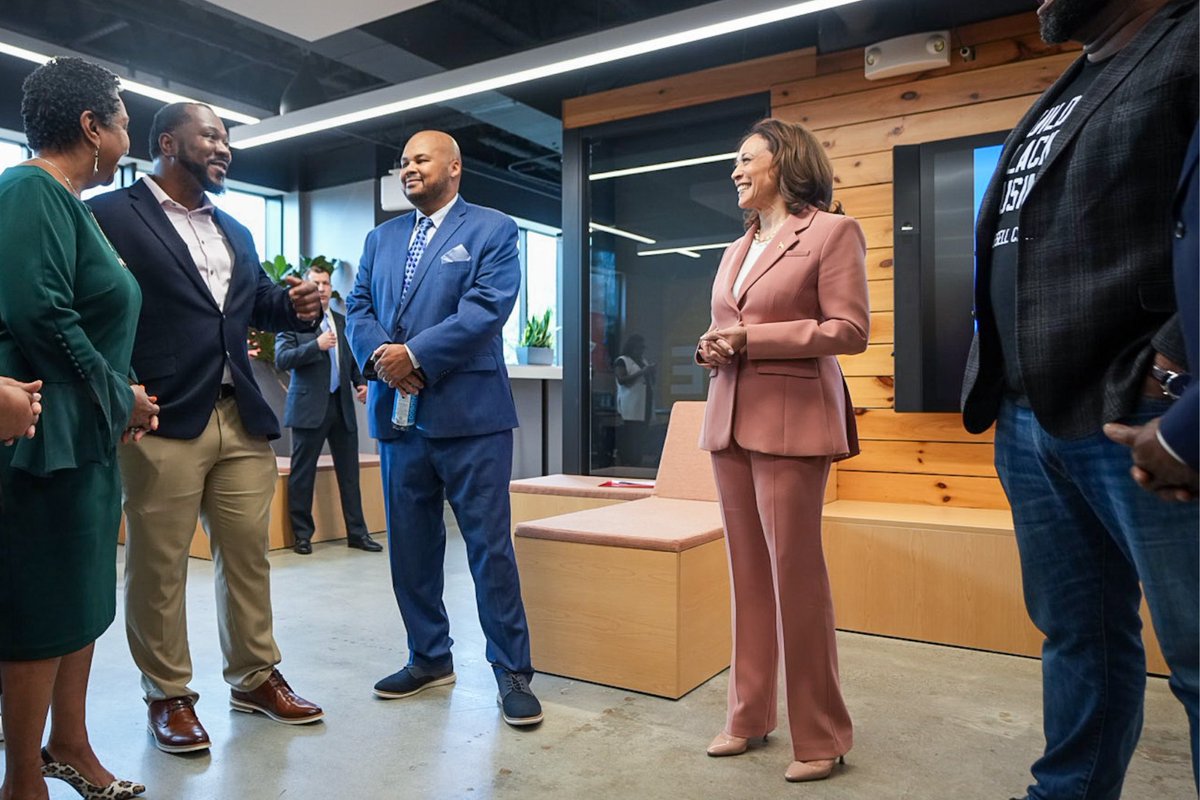 Under the Biden-Harris Administration, Black small business ownership has grown at the fastest rate in more than 30 years. 

I met with entrepreneurs and small business owners in Atlanta during Small Business Week to discuss this historic progress.