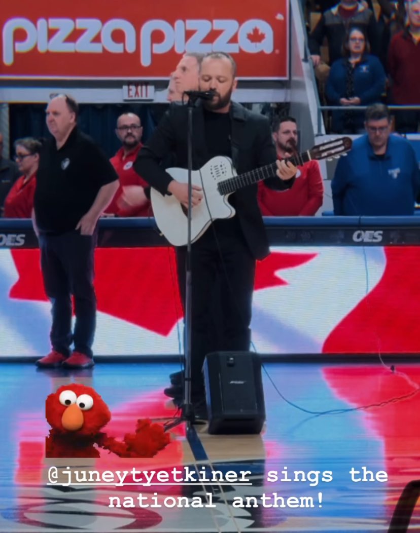 I’m deeply grateful to the KW Titans Basketball Team for inviting me to perform the Canadian National Anthem before their game. It was a tremendous honor.

#kwawesome #Canada #KWTitans #Kitchener #Waterloo