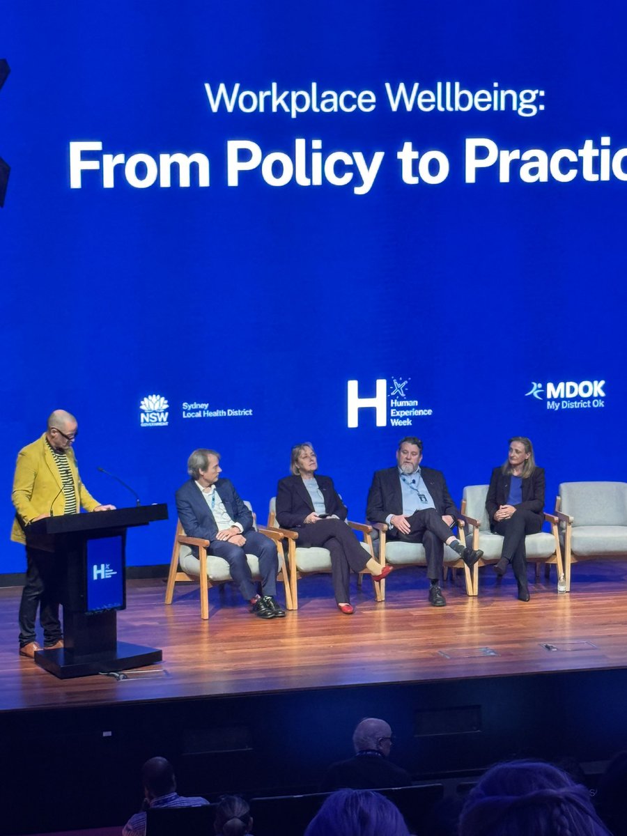 Great leadership from <a href="/MdokSlhd/">MDOK SLHD</a> <a href="/BethanRichards3/">Bethan Richards</a> with Chief Executive, Chief Medical Wellness Officer, EDMS and DepSec Prople, Culture, Governance discussing #WorkplaceWellness 
#burnout