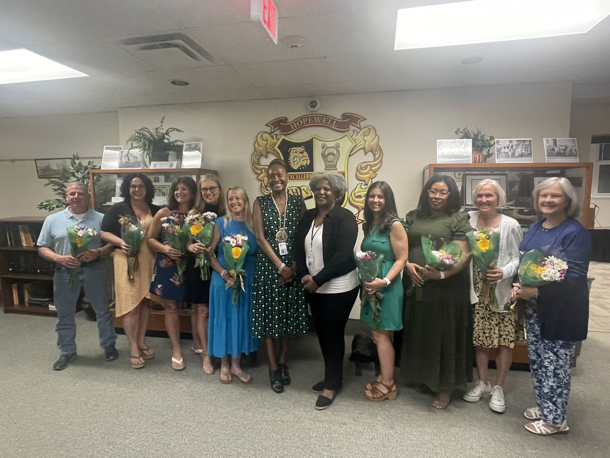 Hopewell Elementary School tweet media