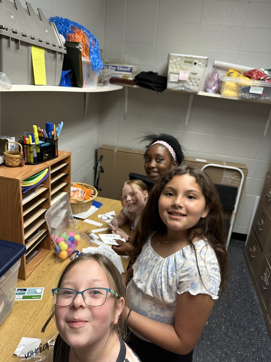 These students purchased a coupon for OFFICE ASSISTANT! They worked so hard and helped prepare items for the upcoming pep rally! @NatcherElem @NatcherGAT @teachingwithmsf @Mrs_HallsClass @MrsPartington1