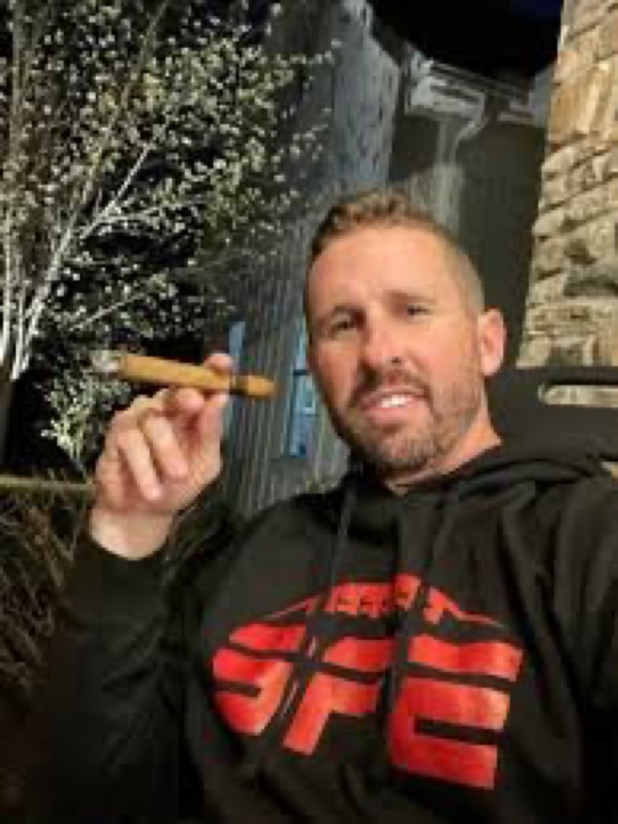 Brian Hartline knowing ❌ichigans little fun run is over and OSUs reign is about to begin‼️‼️🔥🔥🔥🅾️🌰🅾️🔥🔥