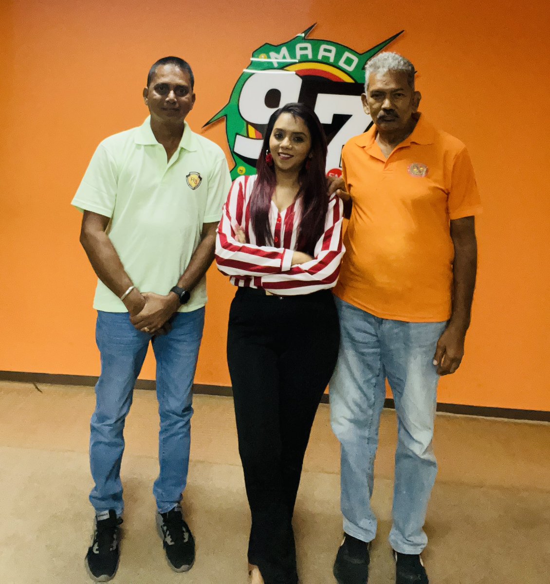 The first of many collaborations with Reg 3 Road Safety  Council members - Peter Kathanann and Bhym Sarran. 

Do join us for the next session!! 

#roadsafety #radiohost #promotinghealthyconversations