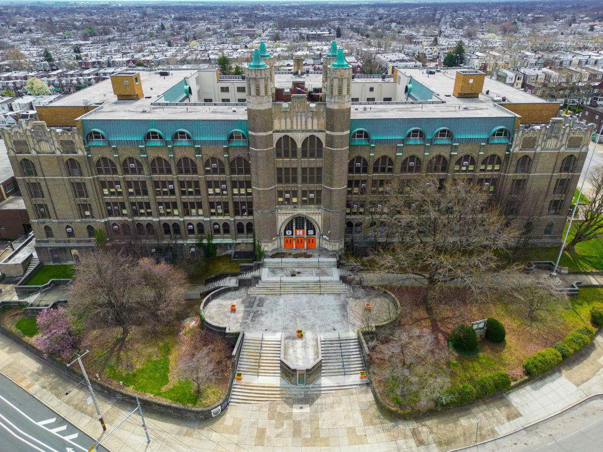 Overbrook High School
~Philadelphia, PA             #photography #photooftheday #photograph #city #wiltchamberlain #GilbertKingElisa #landscape #architecture #historicplaces #buildings #philly #highschool #sunrise #sky #construction #colorphoto #colourphotography #bridge…