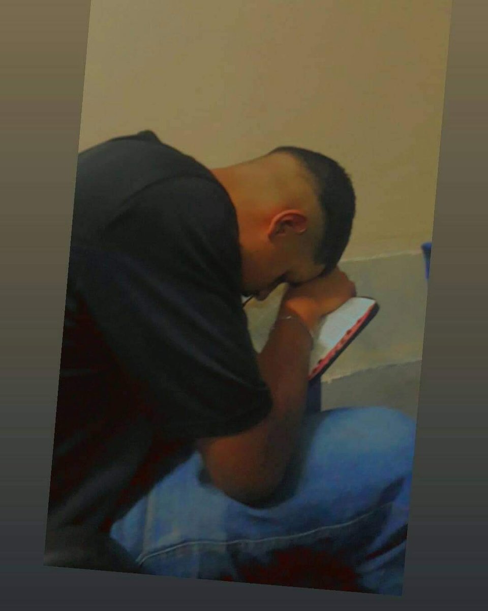 Nunca foi vergonha pedir forças a Deus para lutar ❤