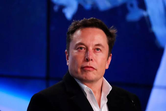 🚨ATENÇÃO: Elon Musk lançará TV para concorrer com YouTube 

O X lançará um aplicativo de TV conectada, mas não confirmou a data de lançamento da plataforma. “Chegará em breve à maioria das TVs inteligentes” garantiram.