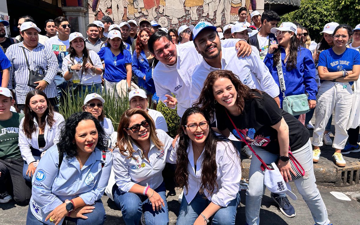 Aquí está la fuerza de las y los jóvenes que queremos un cambio en la Ciudad de México con @STaboadaMx Jefe de Gobierno y seguimos recorriendo toda la capital, tocó el turno de #ÁlvaroObregón. 💙🔥✌🏽 ¡CON LAS Y LOS JÓVENES EL CAMBIO YA VIENE! #ElCambioViene #ElJefeTaboada
