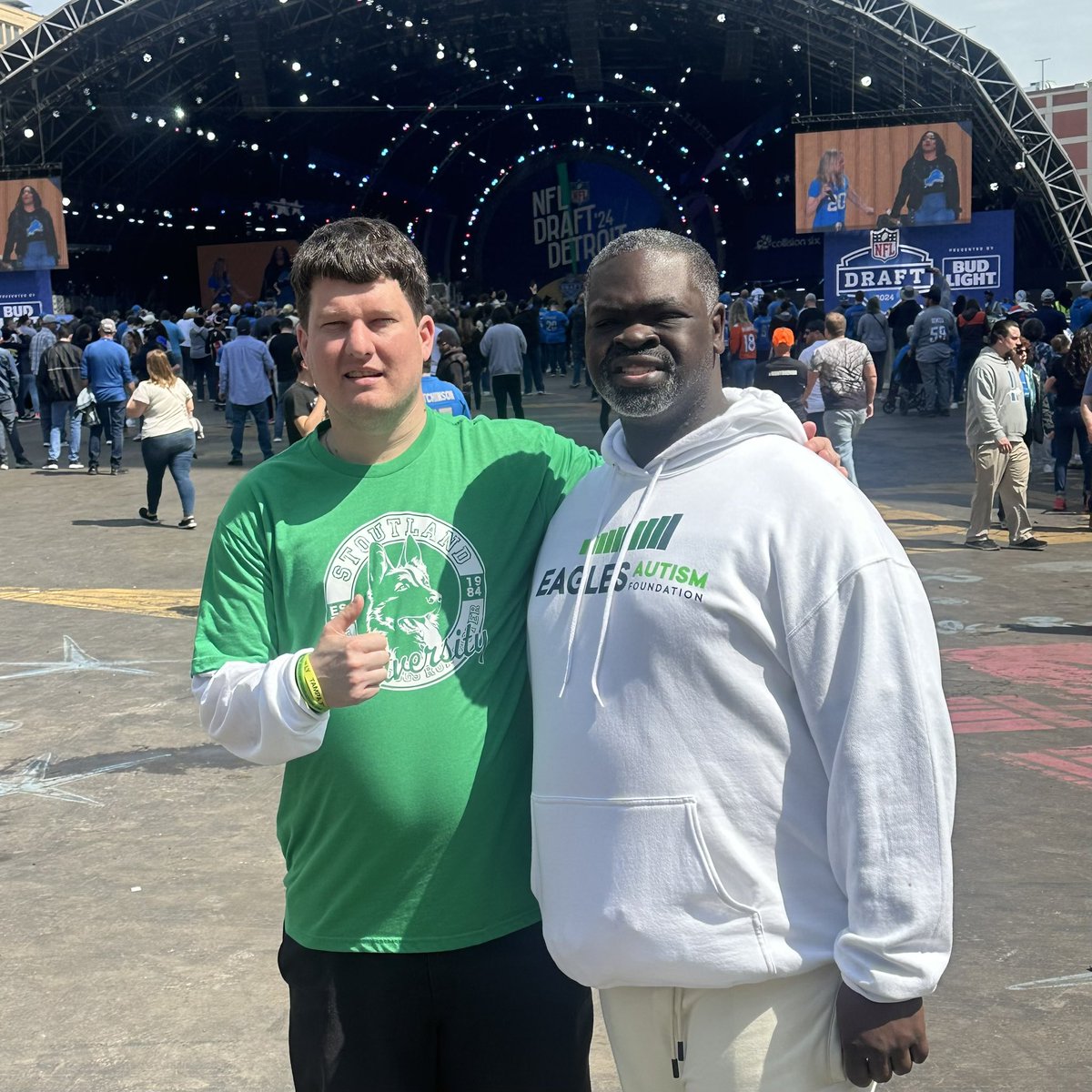 An unforgettable weekend for Tom and Chaz🏈 Thank you both for representing the Eagles Autism Foundation on the national stage at this year’s NFL Draft!