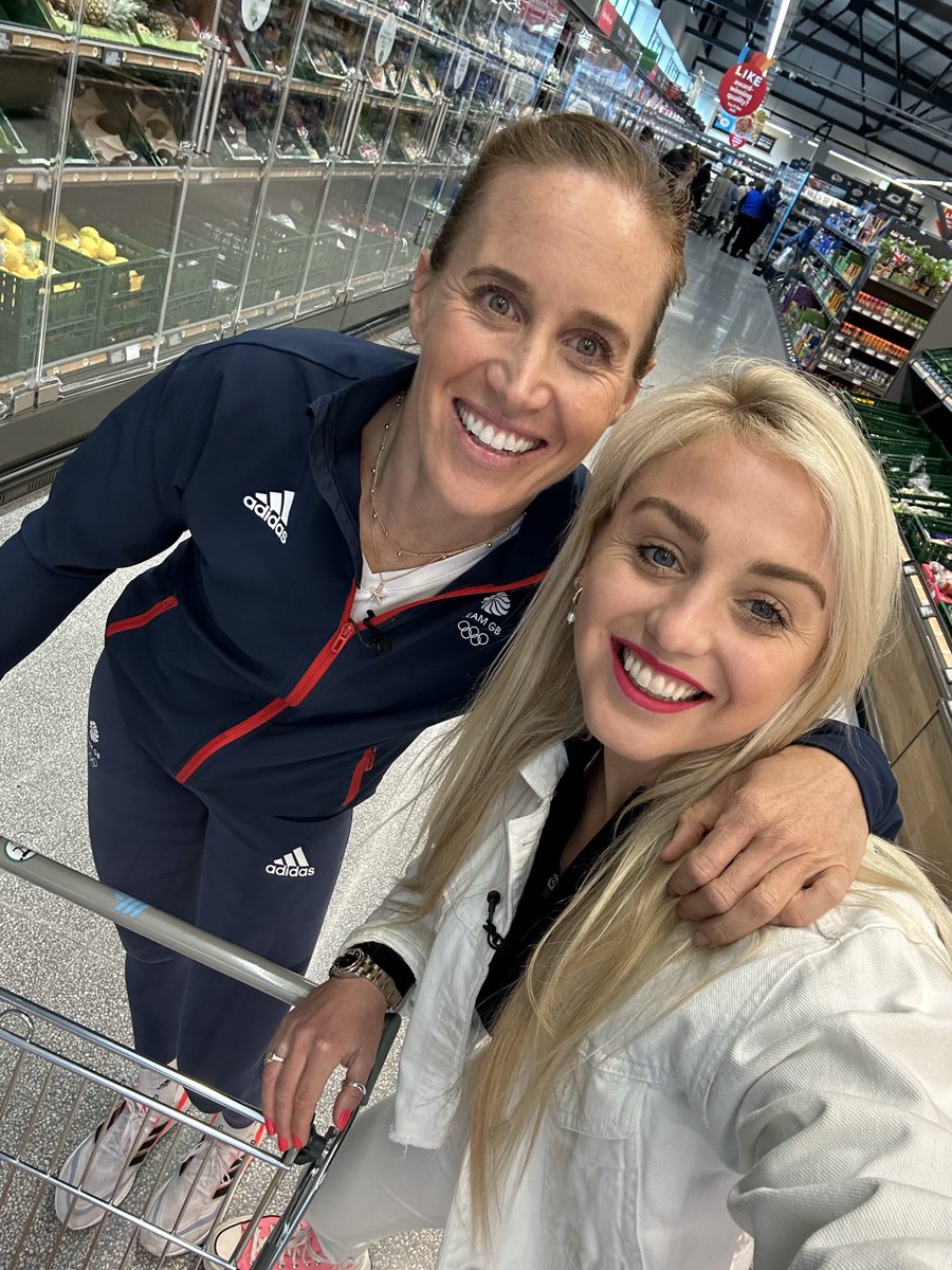 Some days are work, some days are rewarding. Some days are inspirational. Today was all 3. Fun project in the works. Thank you for the incredible conversation @Helenglovergb