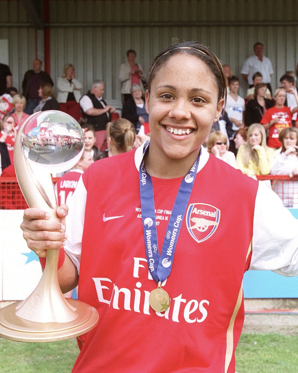 ⏪ 17 years ago @AlexScott 😮 #UWCL || #OTD || @ArsenalWFC