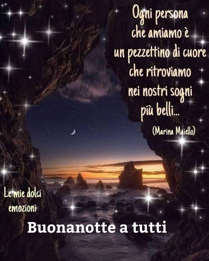 Buona notte a tutti a chi sogna, a chi spera, a chi vive l'attimo, a chi vive in attesa.