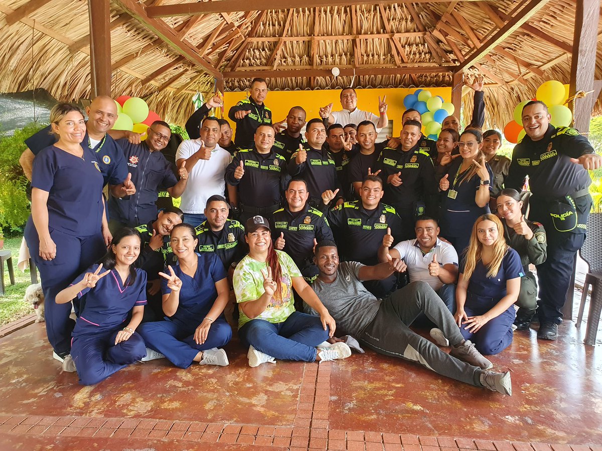 Edwinjurista's tweet photo. @SucrePolicia , llevo a cabo en la Estación Betulia, por parte de la Oficina de Control Interno Disciplinario de instrucción No. 36 capacitación y sensibilización al personal policial, referente a los accidentes de Tránsito. https://t.co/uXPJVndacQ