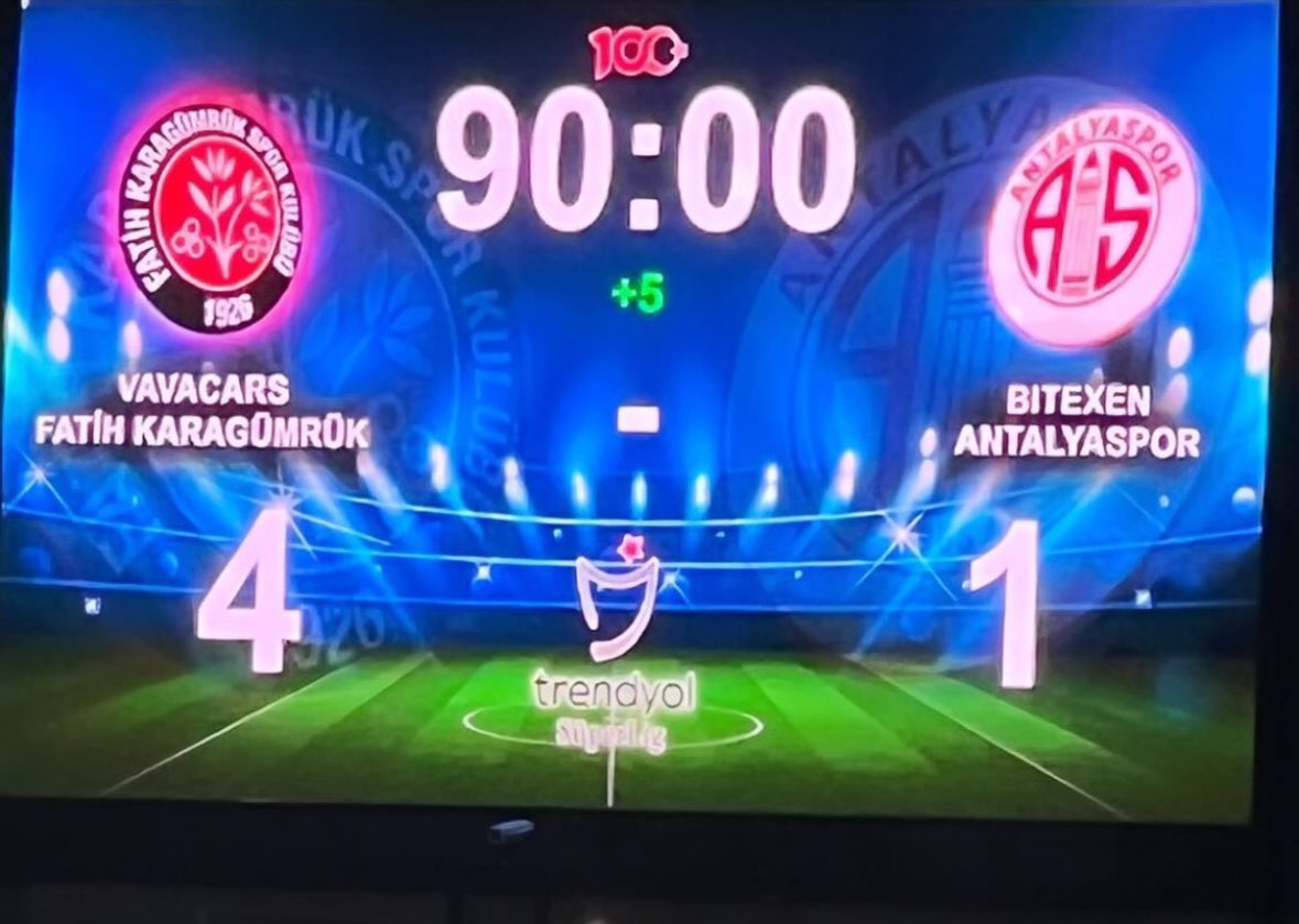 KARAGÜMRÜK UNUTMAZ! Paylaşırsan 4-2’lik tabelayı, yersin KARAGÜMRÜK yarr… 😂😂😂😂