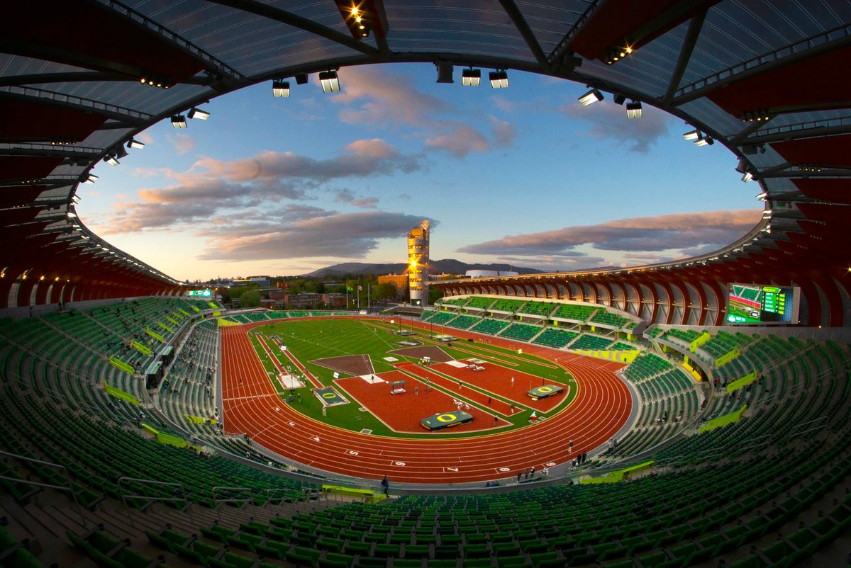 BeynonSports's tweet image. We&apos;re less than 8 weeks away from the U.S. Olympic Team Trials for #trackandfield - the qualifying event to select @TeamUSA.🎽🏅 From June 21 to 30, the nation&apos;s best will descend on Hayward Field at @uoregon, where @BeynonSports is proud to provide an elite track surface that…