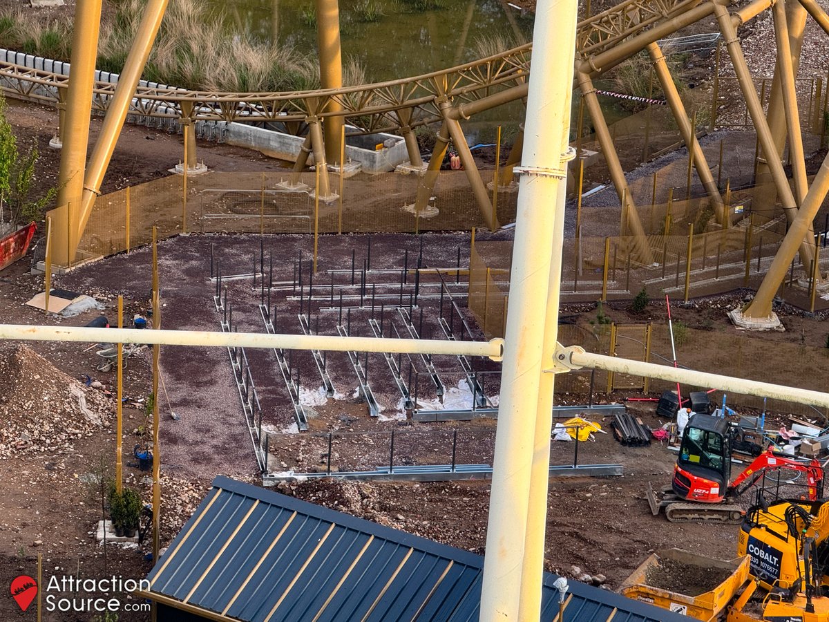 Aerial view of Hyperia's queue line taking shape, with the exit path wrapping around it.