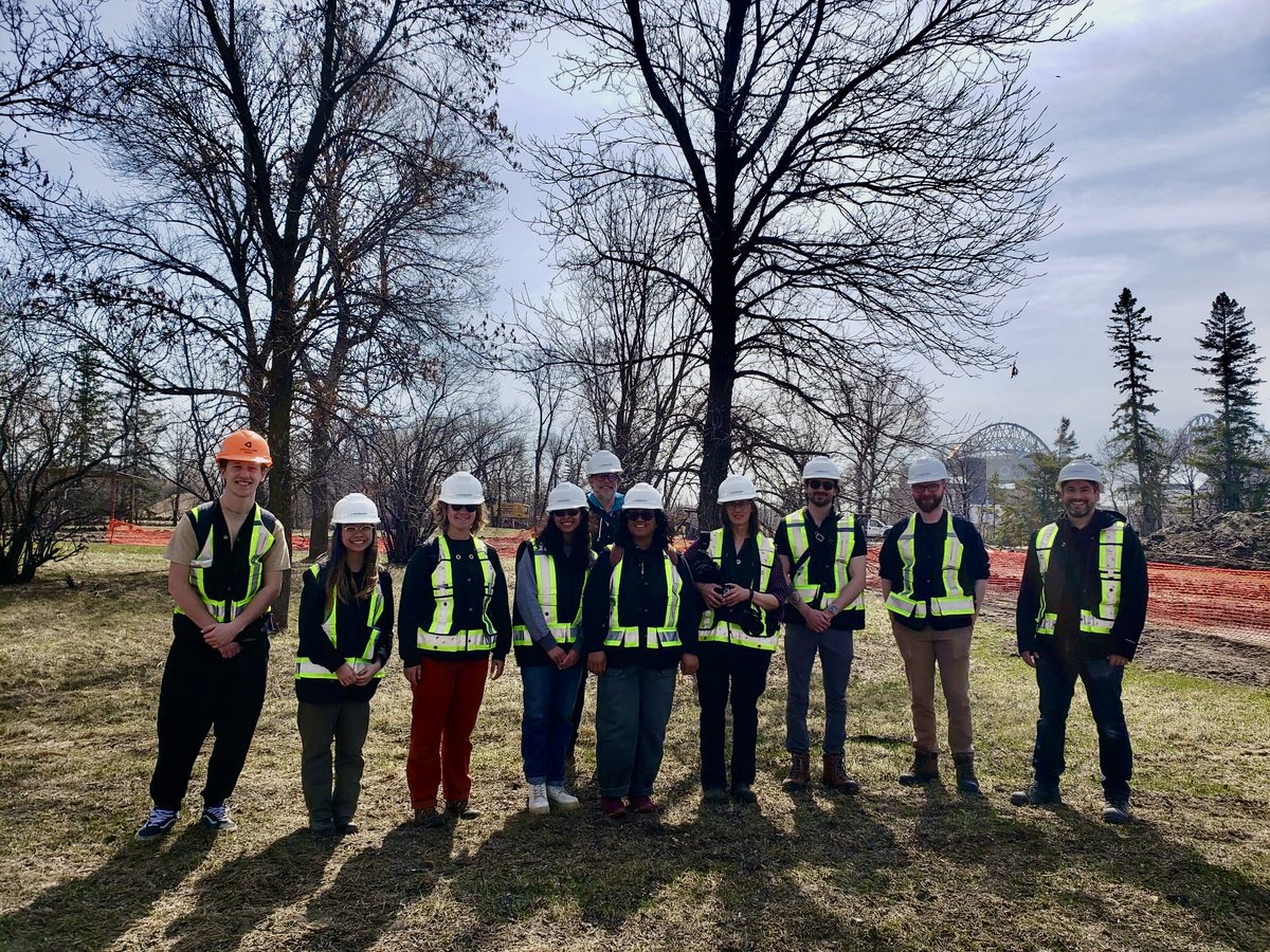 On April 25 @umanitoba Landscape Architecture students visited the Southwood Circle Naturalized Pond accompanied by Assistant Professors Kamni Gill and Frits Van Loon. Simon Marchand, our Director of Development shared our strategic approach to pond design and re-vegetation plan.