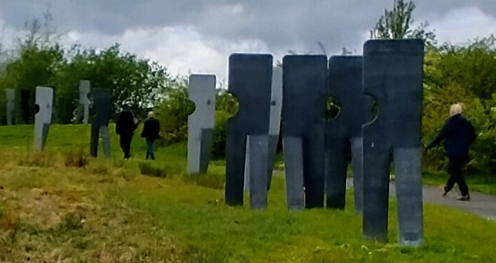 EMASTUK's tweet photo. Moving and reflective International Workers' Memorial Day event today at the Walking Together Mining Memorial, Markham Vale, Chesterfield organised by TRUST and Chesterfield Trades Union Council. Remember those who died as a result of work and fight for the living! https://t.co/kwlmsocjb7