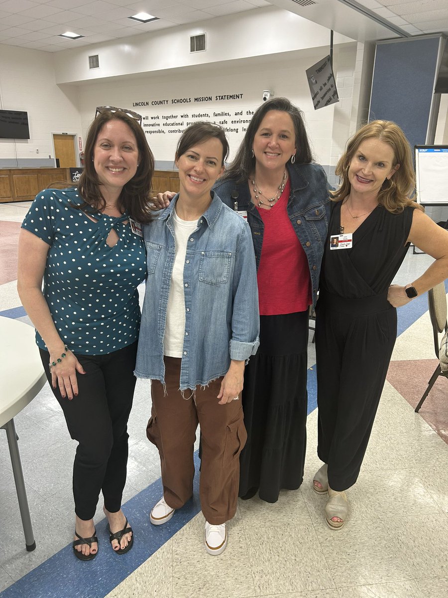 How can you tell when a District is functioning really well? When 3 of its BOE members participate in a <a href="/TheLeaderinMe/">The Leader in Me</a> PD session with <a href="/NC_LCS/">LCSNC</a> District staff! Appreciate you guys!! <a href="/hhrhyne/">Heather Rhyne</a> <a href="/KristaHeavner/">Krista Heavner</a> Christina Sutton. #engage #nctoypoy #bwfund #trustandinspire