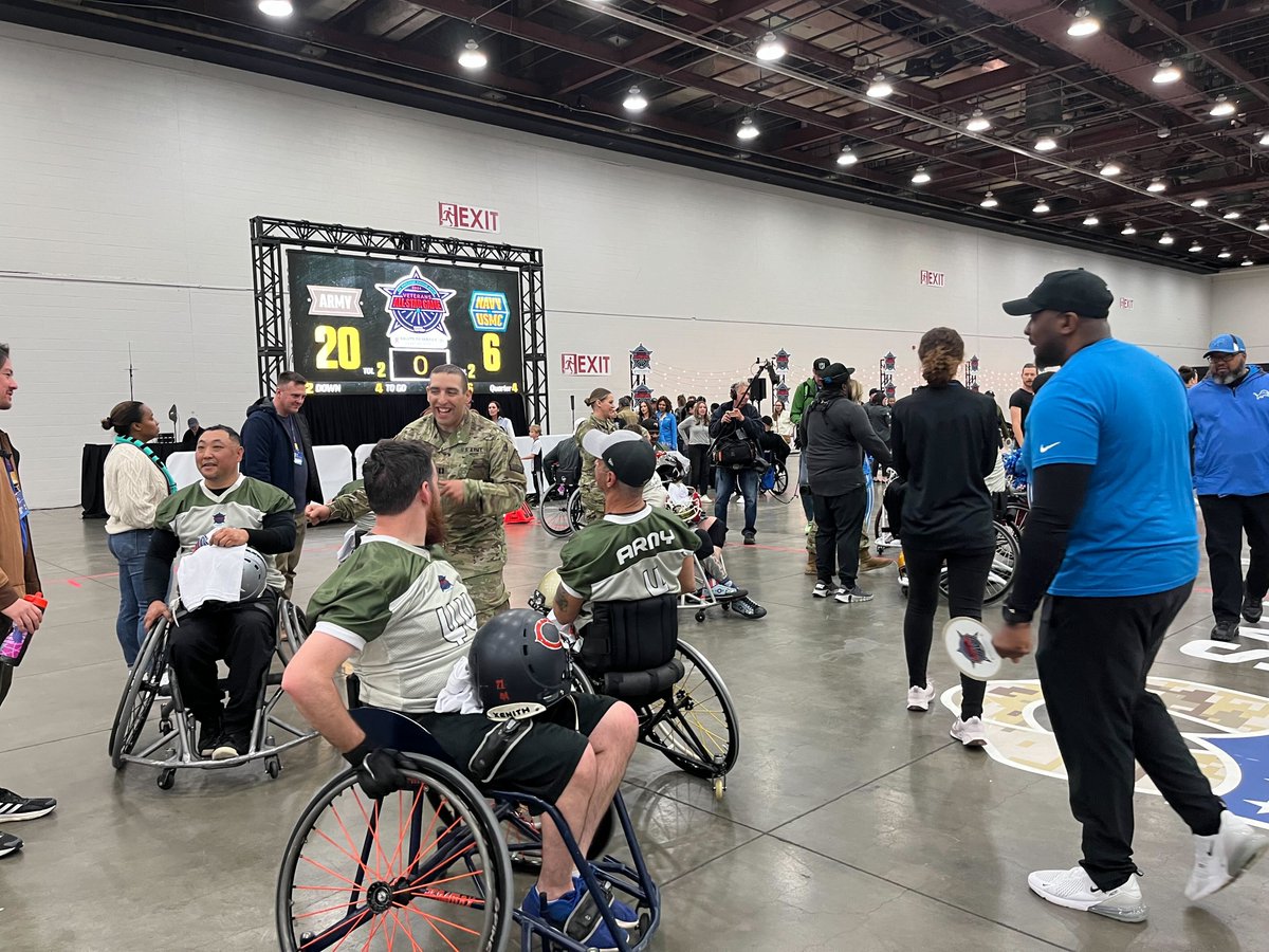 Congrats Team Army for the 20-6 win vs Team Navy/USMC in the #WheelchairFootball Veterans All-Star Game! Thanks @NFL & @MoveUnitedSport for the memorable day! Huge congrats to Army vet Blake McMinnon (#82) for earning MVP & Stand Up For Heroes tickets!🏆 #NFLdraft