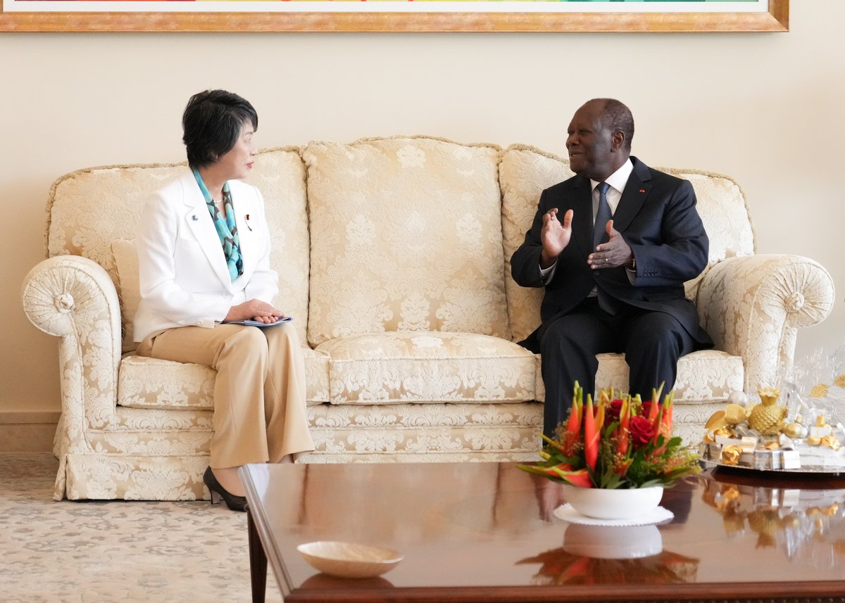 On April 29, FM Kamikawa, who is visiting the Republic of Côte d'Ivoire, paid a courtesy call on H.E. Mr. Alassane Ouattara, President of the Republic of Côte d’Ivoire.
#cotedivoire #WPS

The overview is 👉mofa.go.jp/af/af1/ci/page…