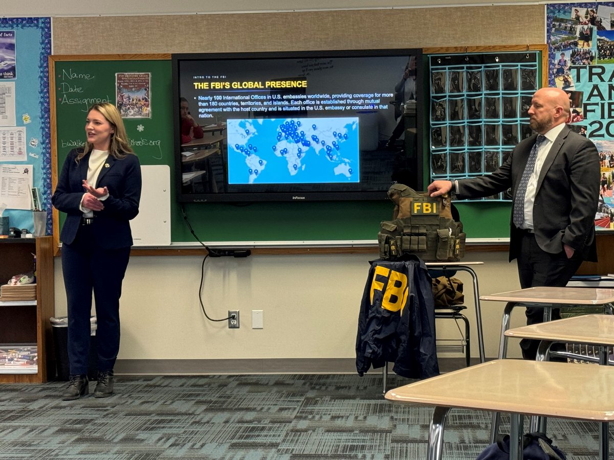 The #FBI enjoyed participating in the 2024 Valdez High School College & Career Fair to share information with students and the community about the FBI's endless career opportunities! Visit fbijobs.gov to explore careers, and opportunities for students and graduates.