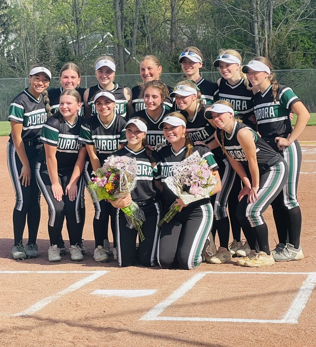 Congratulations to @SoftballAurora Seniors @mckennahm2024 and @mdalessandro27 as well as their families, friends, coaches and teammates! #UnitedGreenmen @Greenmensteward @DrPMilcetich @AHS_SeanBaker @torresv4msu @ahsallsports @auroraathletics @GreenmenGO @HarmonHighPTO