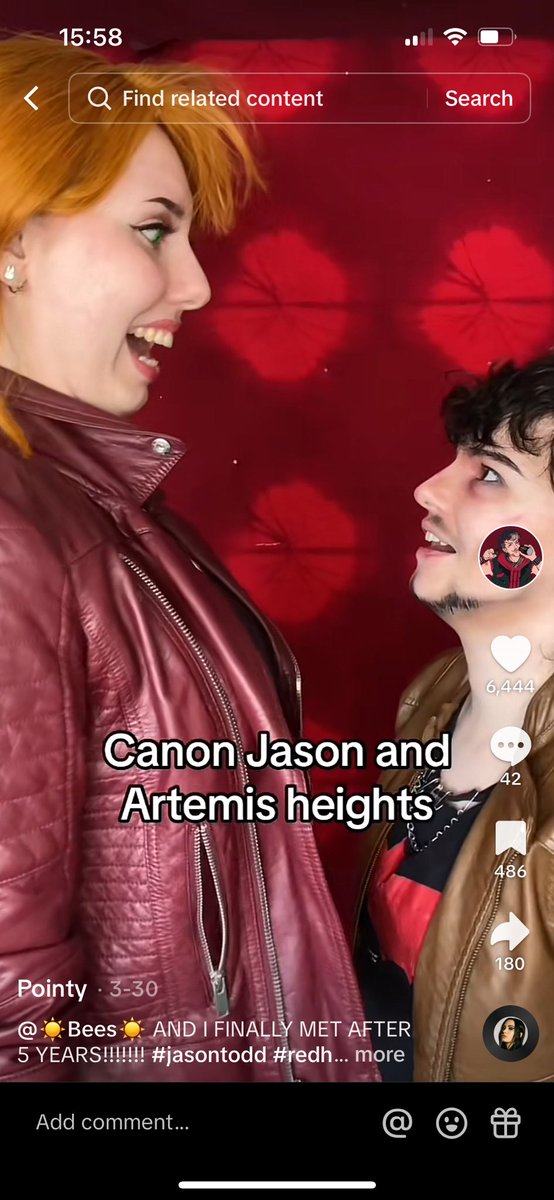 Obsessed with these cosplayers that have Artemis and Jason’s height difference it’s so funny