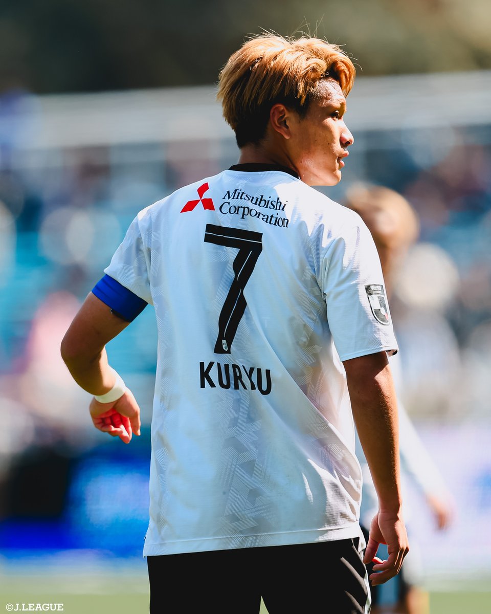 J_League tweet picture