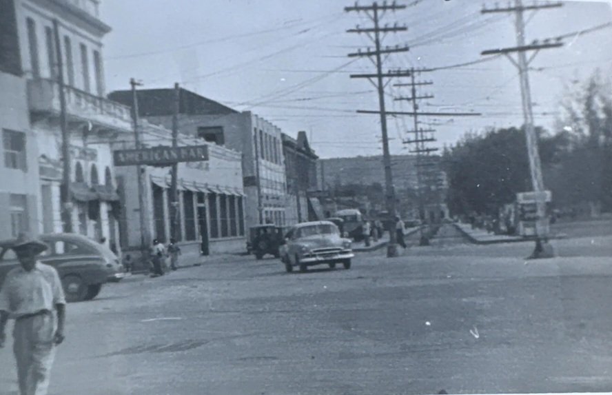 Una calle de #SantiagoDeCuba, 1951
#Cuba