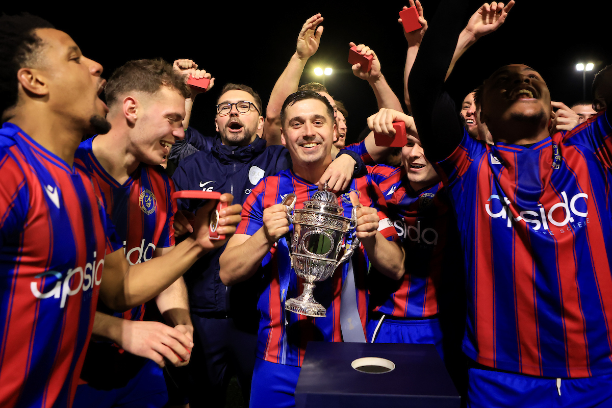 Congratulations to Frenches for their impressive 2-0 victory over AFC Walcountians in the Saturday Intermediate County Cup final! 🏆⚽ #CountyCupFinal #FrenchesFC #Winners #SurreyFootball Full photo library can be found online simonroephotography.photoshelter.com/index