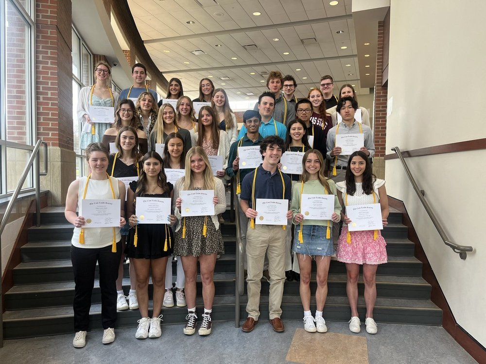 Chagrin Falls High School Congratulates Newest Cum Laude Society Members chagrinschools.org/article/157420…