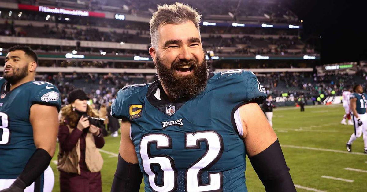 NFL Top News
ESPN scores big with Jason Kelce joining the 'Monday Night Football' pregame team, leveraging his gridiron expertise and podcast popularity.

buff.ly/3PxDdZN

#NFL #topnews #footballbetting #sportsbetting #bettingadvice #BestonlineSportsbooks