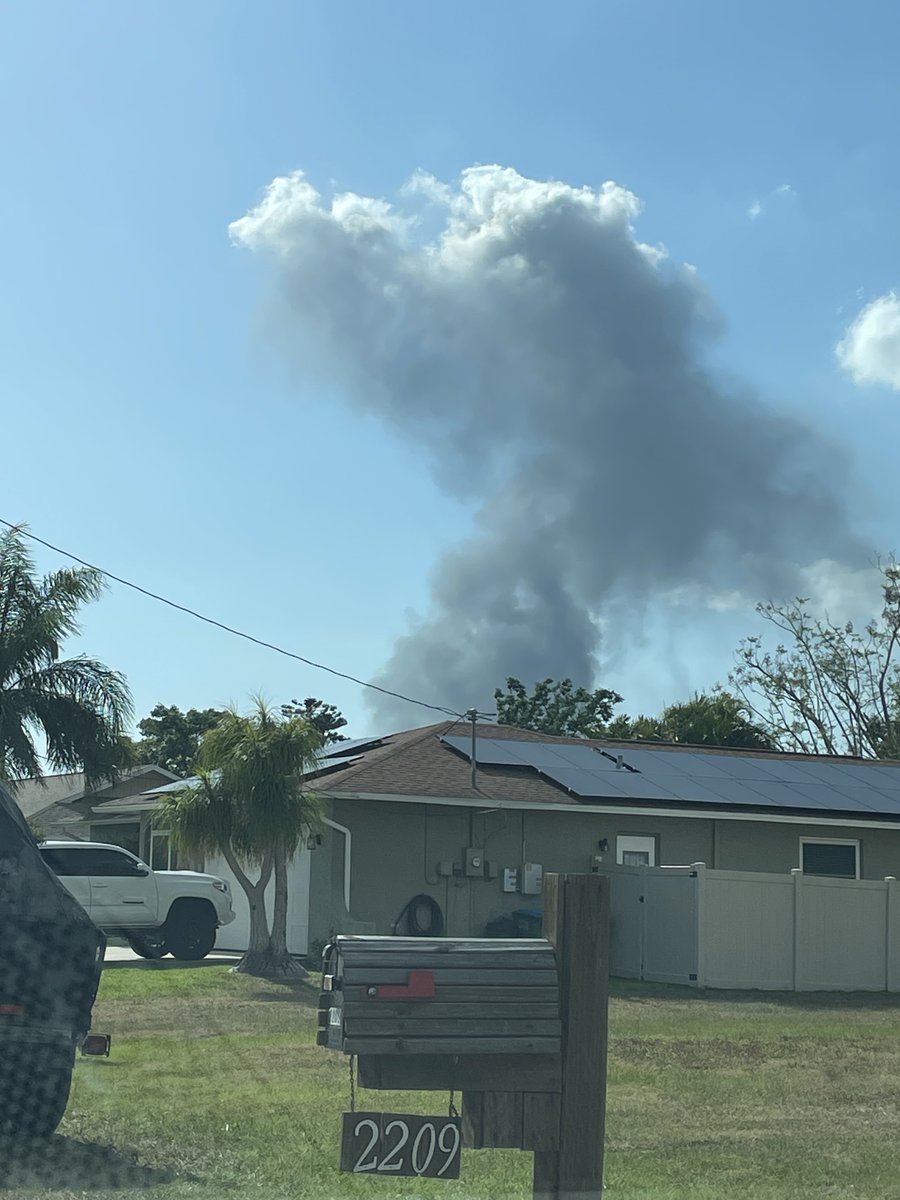 Something big on fire behind Cape Coral Hospital. @NBC2 @winknews @Fox4Now #swfl #capecoral