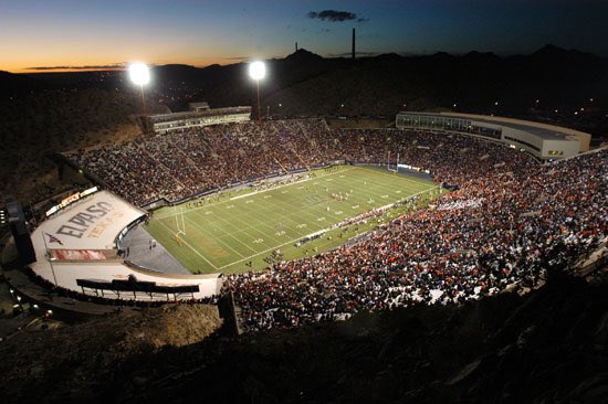 Blessed to receive an offer from the University of Texas at El Paso! @CoachBrown_UTEP