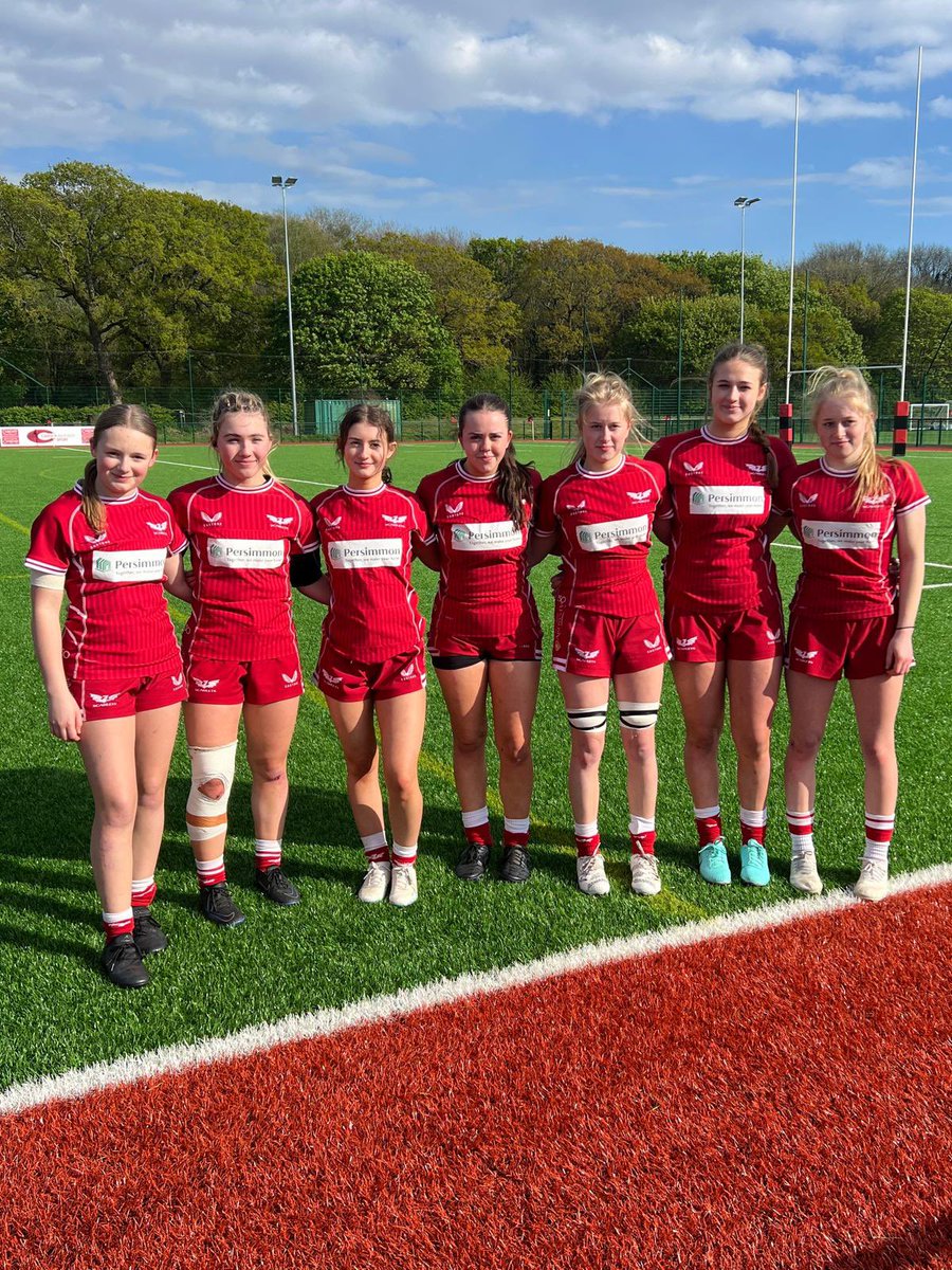 Great to see these girls playing for Scarlets U17s in the Regional Tournament yesterday. Well done to Lois, Connie, Elin, Erin, Phoebe, Esyllt & Georgia 👏👏