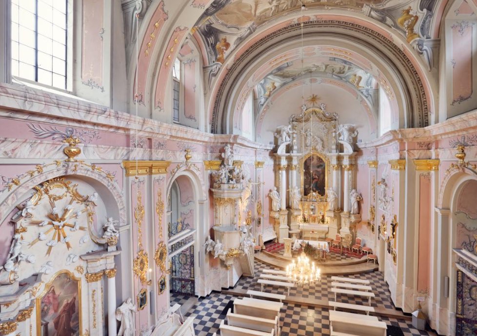 st. mary magdalene roman catholic church in poland and it’s all pink! 🌸