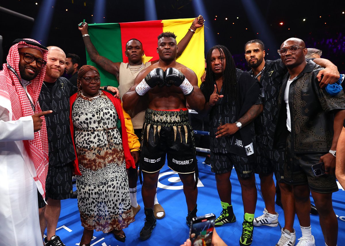 A loss to the entire combat sports community. #TopRank sends their condolences to Francis Ngannou and his loved ones 🙏